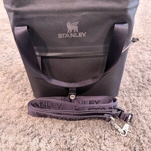 Stanley Black julienne 10 can cooler